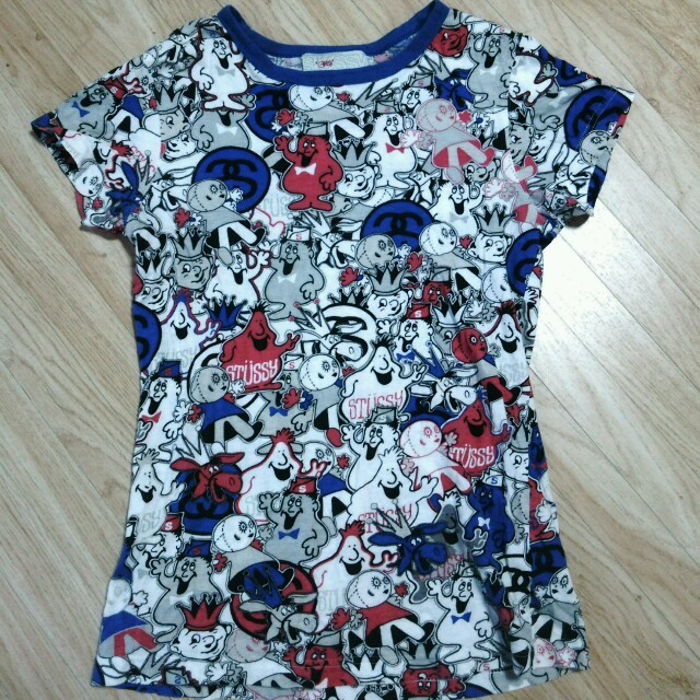 Stussy Stussy 総柄tシャツの通販 By さち S Shop ステューシーならラクマ Stussy Stussy 総柄tシャツの通販 By さち S Shop ステューシーならラクマ