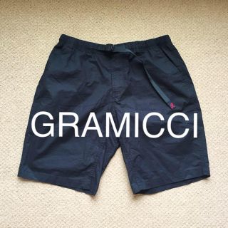 グラミチ(GRAMICCI)のグラミチ・黒  19年新作モデル。(ショートパンツ)