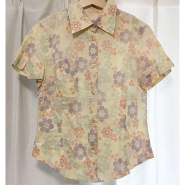 Paul Smith(ポールスミス)のポールスミス 花柄シャツ♡ レディースのトップス(Tシャツ(半袖/袖なし))の商品写真