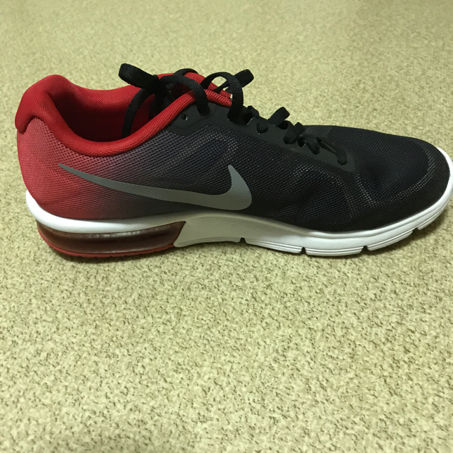 NIKE(ナイキ)のAIR MAX SEQUENT 25.0 メンズの靴/シューズ(スニーカー)の商品写真