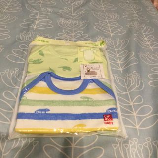 ユニクロ(UNIQLO)のUNIQLO ロンパース 半袖 80cm(肌着/下着)