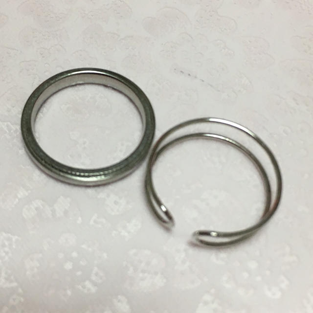 指輪2個セット レディースのアクセサリー(リング(指輪))の商品写真