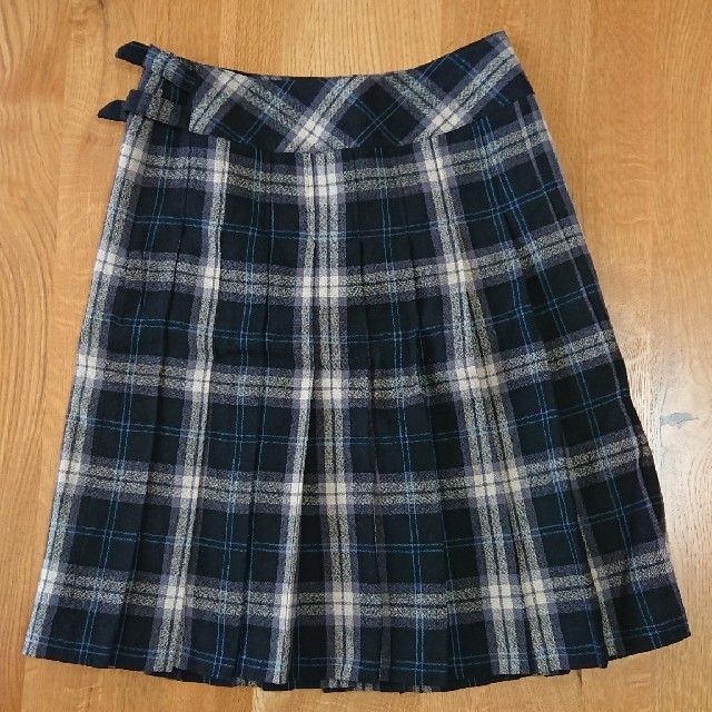 COMME CA ISM(コムサイズム)の【送料無料】 コムサ プリーツ スカート M レディースのスカート(ひざ丈スカート)の商品写真