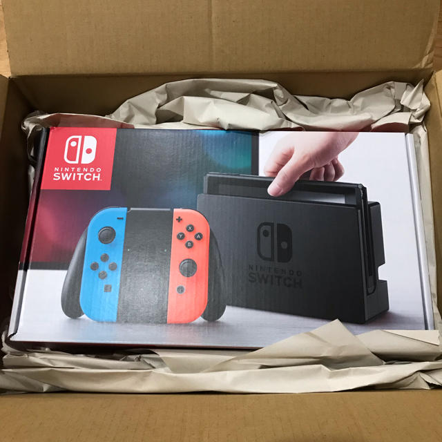 新品送料込 Nintendo Switch 本体 ネオンブルー/ネオンレッド