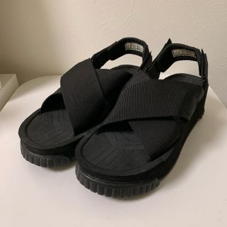 テバ(Teva)のShaka サンダル 黒 24cm(サンダル)