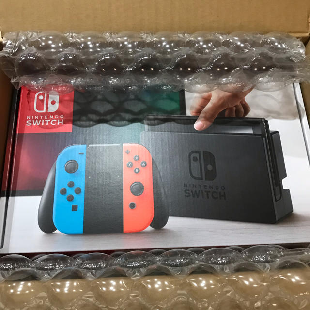 新品送料込 Nintendo Switch 本体 ネオンブルー/ネオンレッド