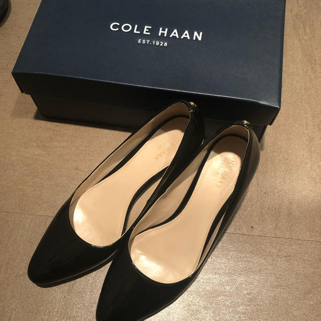 Cole Haan(コールハーン)のコールハーン   パンプス  黒 太ヒール チャンキーヒール レディースの靴/シューズ(ハイヒール/パンプス)の商品写真