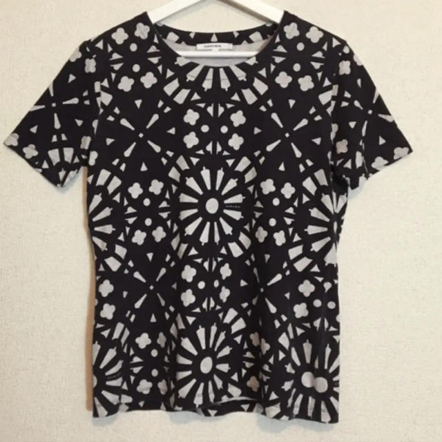 CARVEN(カルヴェン)のCARVEN カルヴェン Tシャツ レディースのトップス(Tシャツ(半袖/袖なし))の商品写真