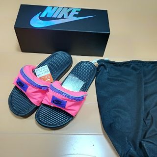 ナイキ(NIKE)のNIKE ナイキ ファニーパック ベナッシ　新品未使用(サンダル)