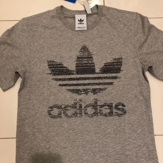 アディダス(adidas)の新品 adidas ビッグロゴ Tシャツ(Tシャツ/カットソー(半袖/袖なし))