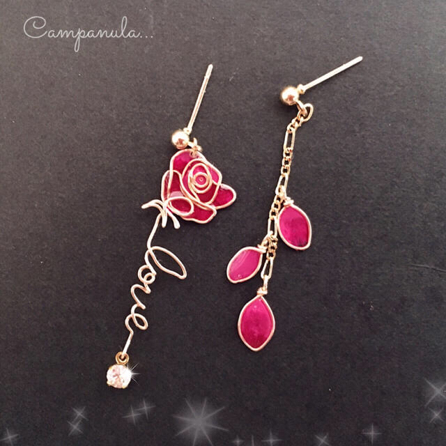 Rose ーloveー ハンドメイドのアクセサリー(ピアス)の商品写真