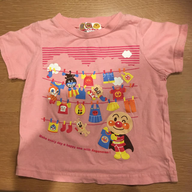 BANDAI(バンダイ)のアンパンマン Tシャツ  90cm キッズ/ベビー/マタニティのキッズ服女の子用(90cm~)(Tシャツ/カットソー)の商品写真