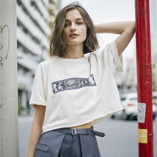 アメリヴィンテージ(Ameri VINTAGE)のAmeri × BEATLESS Tシャツ(Tシャツ(半袖/袖なし))