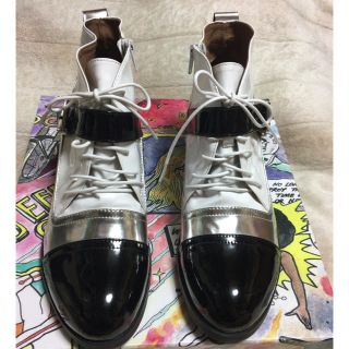 ジェフリーキャンベル(JEFFREY CAMPBELL)の☆レア☆未使用品☆ジェフリーキャンベル シューズ ショートブーツ☆サイズ42☆(ドレス/ビジネス)