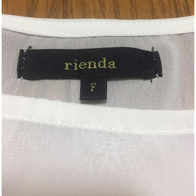 rienda(リエンダ)のrienda  レディースのトップス(シャツ/ブラウス(半袖/袖なし))の商品写真