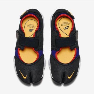 ナイキ(NIKE)のAIR RIFT、エアリフト(スニーカー)