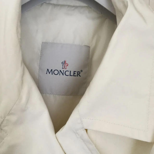 MONCLER(モンクレール)のモンクレール ハーフコート レディースのジャケット/アウター(その他)の商品写真