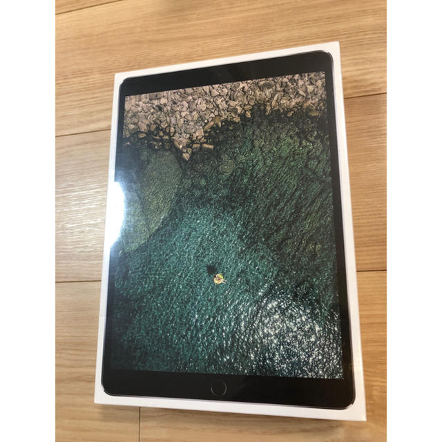 新品 iPad Pro 10.5インチ Wi-Fi 64GB スペースグレースマホ/家電/カメラ