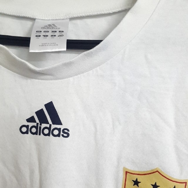 adidas(アディダス)のadidas サッカー　Tシャツ　160 アディダス　白Tシャツ メンズのトップス(Tシャツ/カットソー(半袖/袖なし))の商品写真