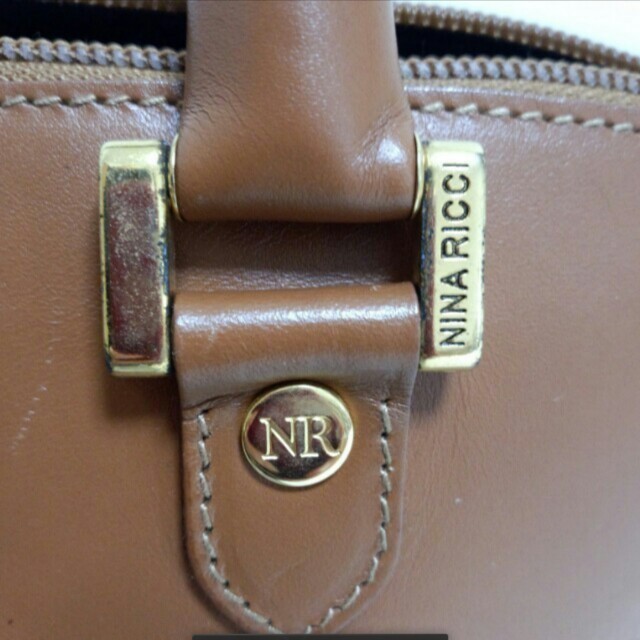 NINA RICCI(ニナリッチ)のNINA RICCI♡着払い2000円 レディースのバッグ(ハンドバッグ)の商品写真