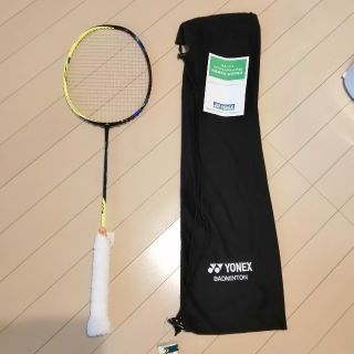 ヨネックス(YONEX)の【極美品】ヨネックス アストロクス77★バドミントン ラケット イエロー(バドミントン)