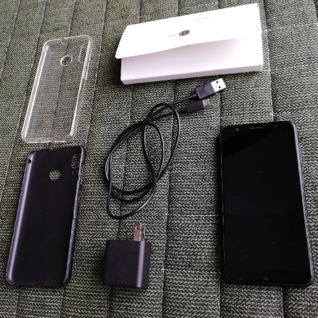 Zenfone Max M1 ブラック ZB555KLスマートフォン/携帯電話