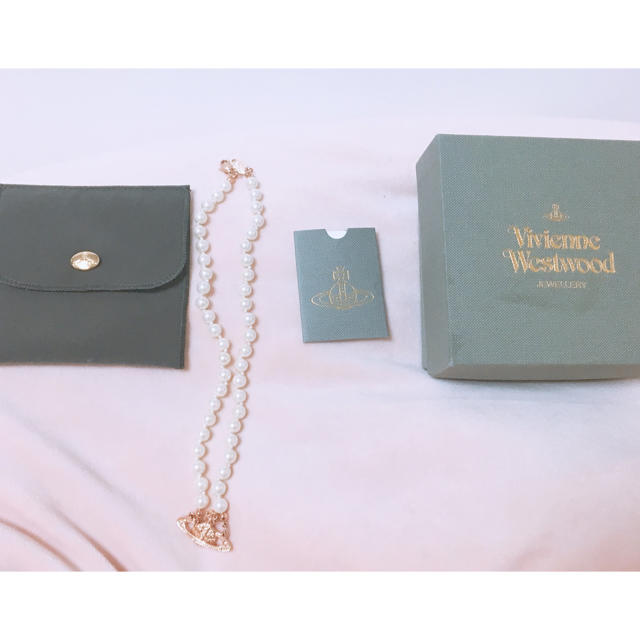 vivienne westwood パールネックレス