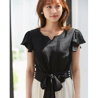 トッコ(tocco)のtocco closet フリルブラウス(シャツ/ブラウス(半袖/袖なし))