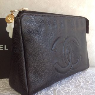 シャネル(CHANEL)のシャネル  CHANEL  ポーチ   大   ブラック キャビアスキン 美品(ポーチ)