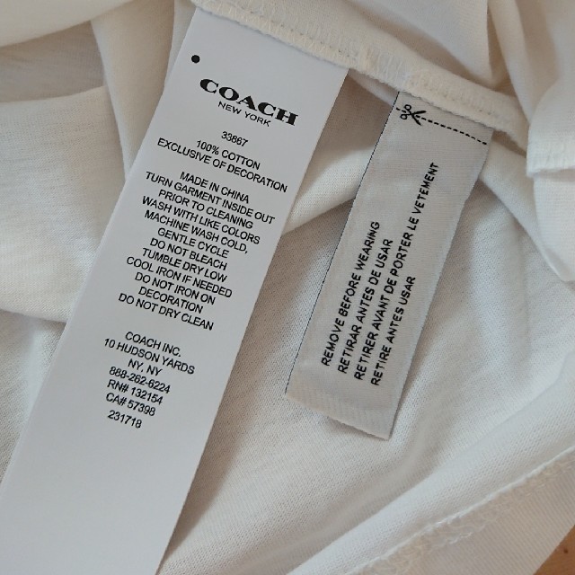 新品COACH????レディースtシャツ????