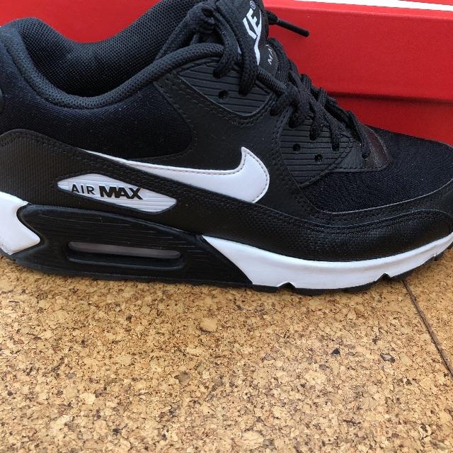 NIKE - NIKE WMNS AIR MAX 90 TWICEダヒョン着用の通販 by さら