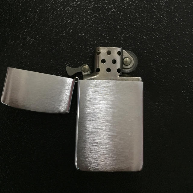 ZIPPO(ジッポー)の再び 値下げしました。ジッポです。 メンズのファッション小物(タバコグッズ)の商品写真