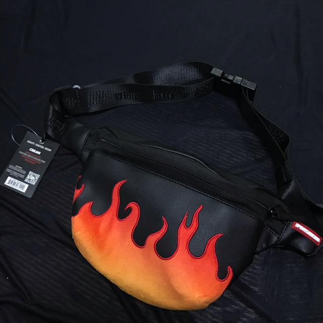 Supreme - 値下げレア新品SPRAYGROUND® × CREAM コラボ限定ウエスト