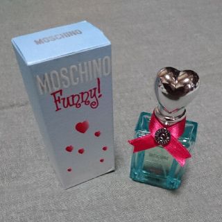 モスキーノ(MOSCHINO)の香水 MOSCHINO モスキーノ ファニー！ 25ml(香水(女性用))