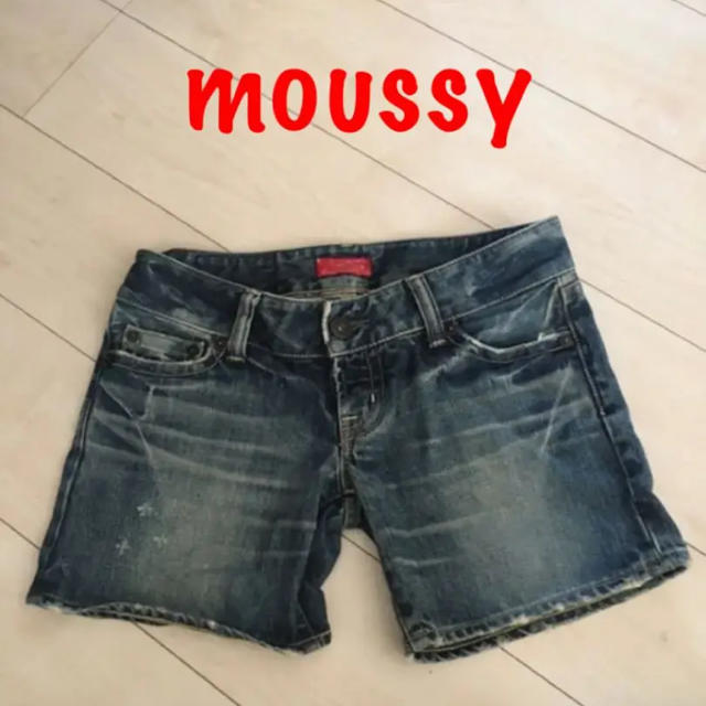 moussy(マウジー)のマウジー moussy ダメージデニム ショートパンツ  レディースのパンツ(ショートパンツ)の商品写真