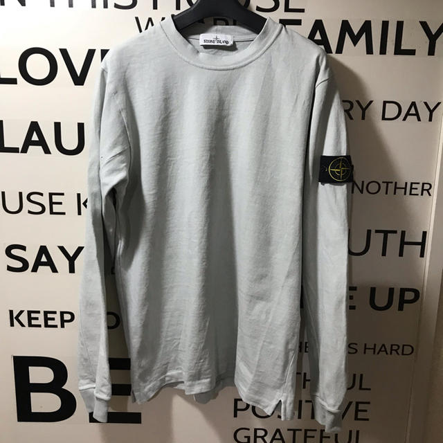 STONE ISLAND(ストーンアイランド)の★ストーンアイランド コットン100%トップス★ メンズのトップス(スウェット)の商品写真