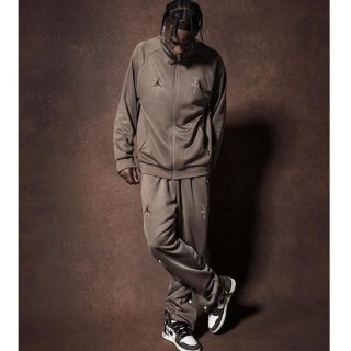 ナイキ(NIKE)の【最安値】TRAVIS SCOTT アパレル 上のみ(ジャージ)