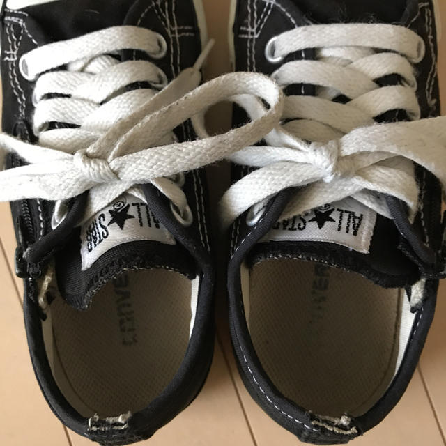 CONVERSE(コンバース)のキッズ*コンバースオールスター*ローカット*黒*19 キッズ/ベビー/マタニティのキッズ靴/シューズ(15cm~)(スニーカー)の商品写真