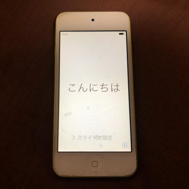 iPod touch(アイポッドタッチ)のApple iPod touch 32GB 第5世代 イエロー MD714J/A スマホ/家電/カメラのオーディオ機器(ポータブルプレーヤー)の商品写真