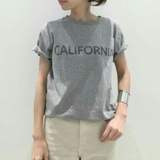 アパルトモンドゥーズィエムクラス(L'Appartement DEUXIEME CLASSE)の【アパルトモン】REMI RELIEF CALIFORNIA T-sh(Tシャツ(半袖/袖なし))