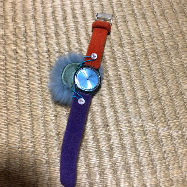 swatch(スウォッチ)のスウォッチ ファー付き レディースのファッション小物(腕時計)の商品写真