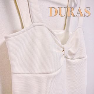 デュラス(DURAS)の新品タグ付き！デュラス胸元リボンのミニ丈ワンピース(ミニワンピース)