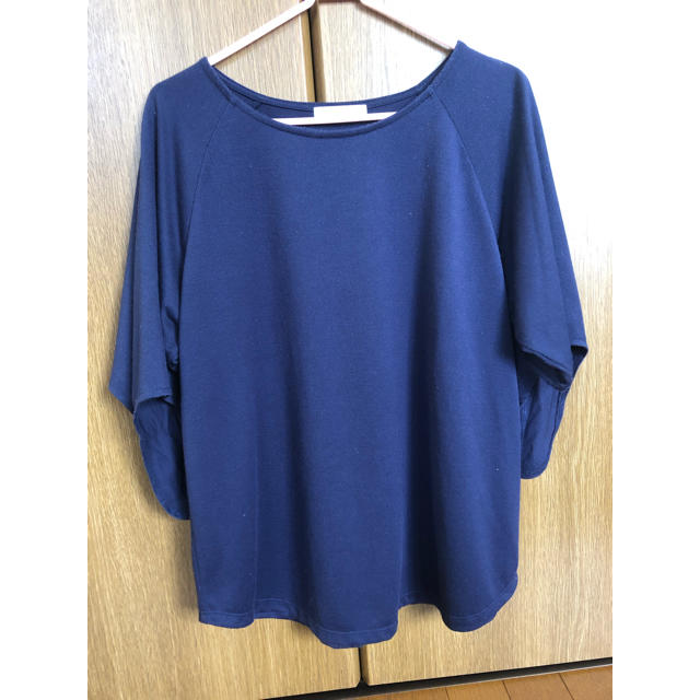 しまむら(シマムラ)の五分丈トップス プルオーバー Tシャツ ブルー レディースのトップス(Tシャツ(半袖/袖なし))の商品写真