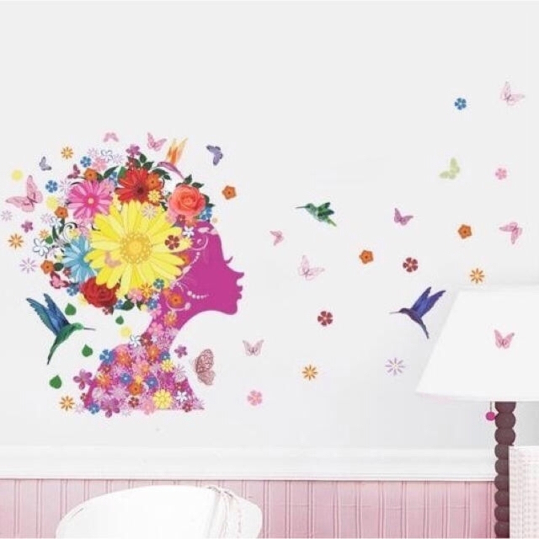 ウォールステッカー カラフル フラワーガール 壁に貼るシール アートな花 蝶と鳥 インテリア/住まい/日用品のインテリア小物(その他)の商品写真
