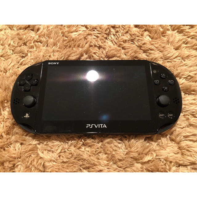 PlayStation Vita(プレイステーションヴィータ)のプレーステーションvita 本体 エンタメ/ホビーのゲームソフト/ゲーム機本体(携帯用ゲーム機本体)の商品写真