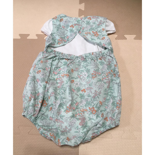 babyGAP(ベビーギャップ)のベビーギャップ  ボタニカル ロンパース キッズ/ベビー/マタニティのベビー服(~85cm)(ロンパース)の商品写真