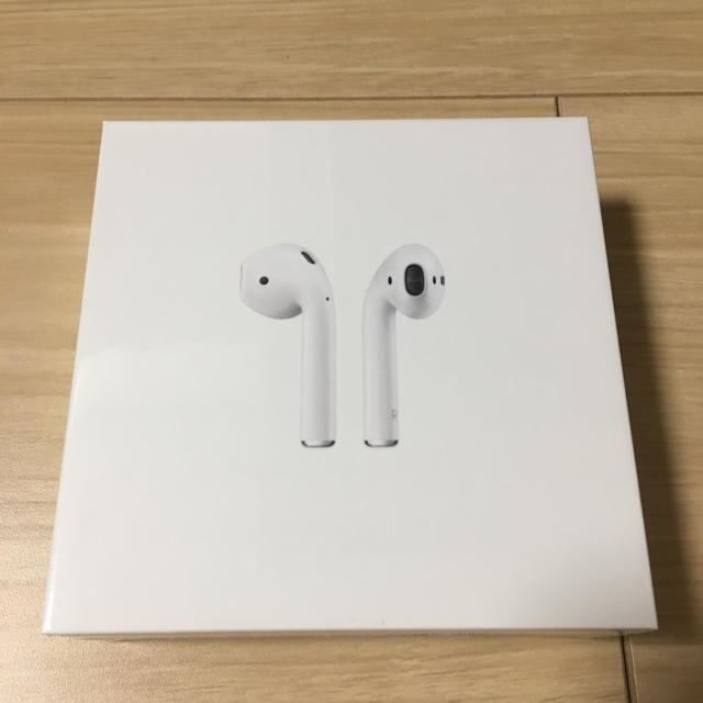 第2世代 AirPods with Charging Case MV7N2J/Aアップル