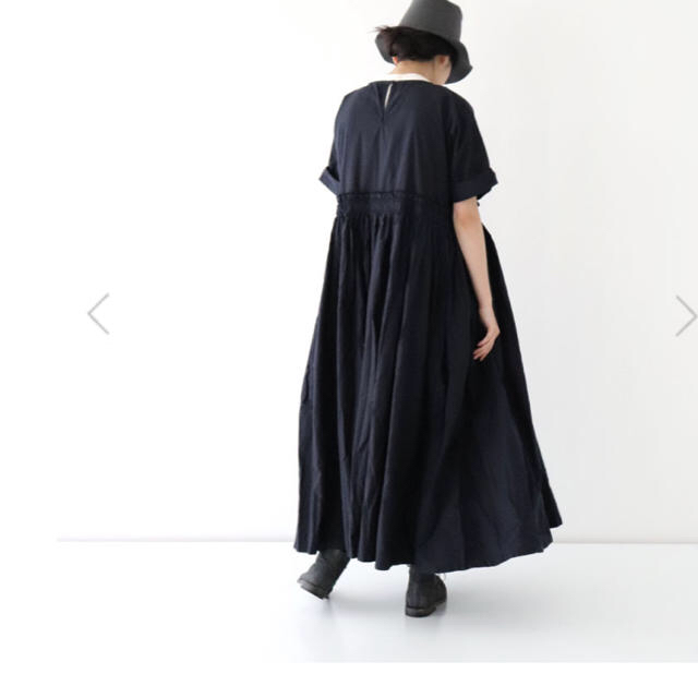 Veritecoeur ヴェリテクール VC-1915シャーリング切替ワンピース お