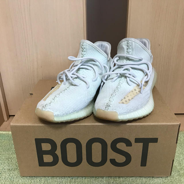 YEEZY BOOST 350 V2. ハイパースペース 総合福袋 51.0%OFF