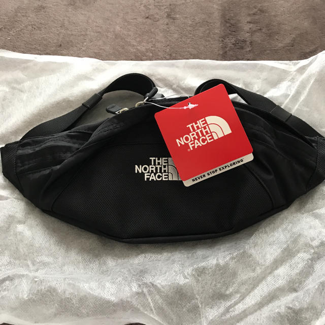 THE NORTH FACE(ザノースフェイス)のノースフェイス グラニュール 黒 メンズのバッグ(ウエストポーチ)の商品写真